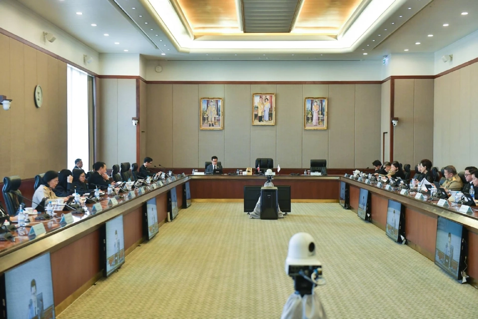 ครม.เศรษฐกิจ ไฟเขียวแพ็คเกจใหญ่ ส่งเสริมการออม กระตุ้นคนมีเงินเก็บเพิ่ม