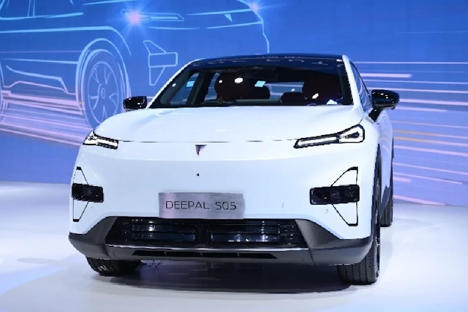 ฉางอาน ผลิต Deepal EV รุ่นเล็กราคา 5 แสนบาท เปิดตัวต้นปี 2569 ในไทย ดันแผนซ่อมแบตเตอรี่