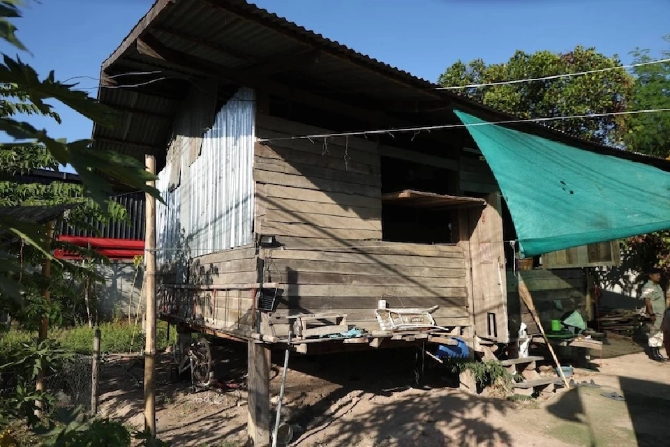 กองทัพ-มหาดไทย สร้างบ้านหลังใหม่ให้แม่ พลทหาร ภานุพัฒน์ วีรบุรุษเนิน 350
