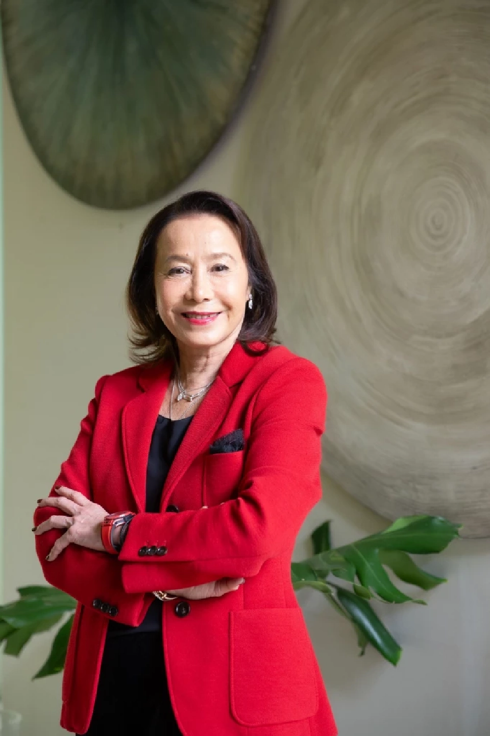 ศุภลักษณ์ อัมพุช