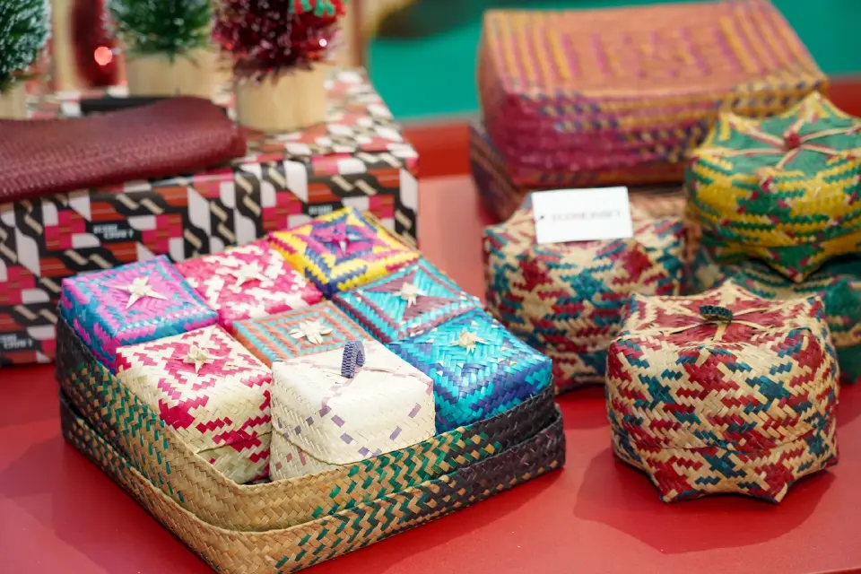 ไอคอนคราฟต์ ชวนส่งสุขด้วยของขวัญภูมิปัญญาไทย 4 เซ็ตสุดล้ำค่าเพื่อคนที่รัก