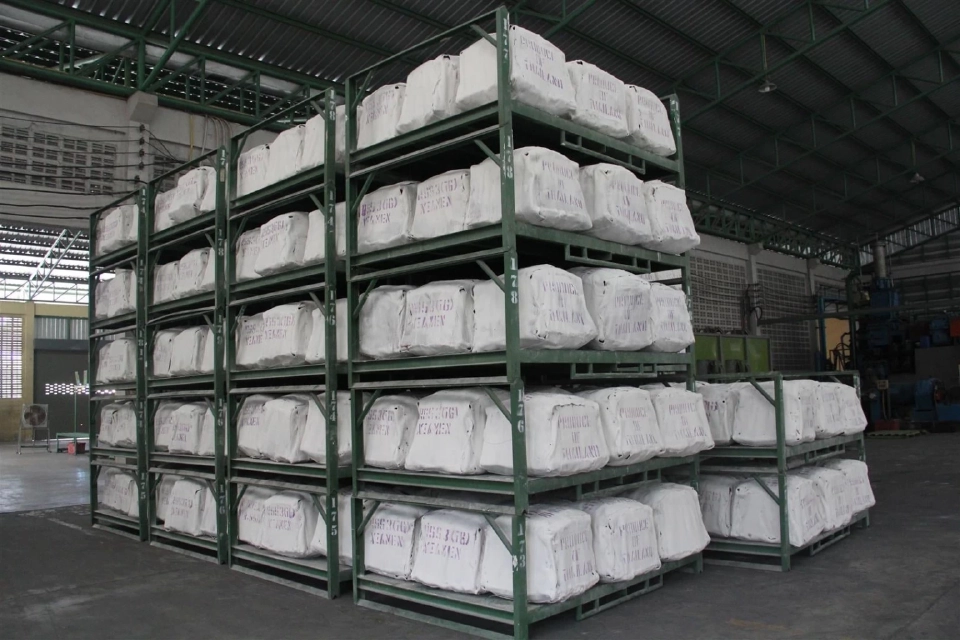 มหากาพย์ ยางสองรัฐบาล ค้างสต็อก 1.8 หมื่นตัน มหาอุทกภัยทุบซ้ำ รอขายตามสภาพ