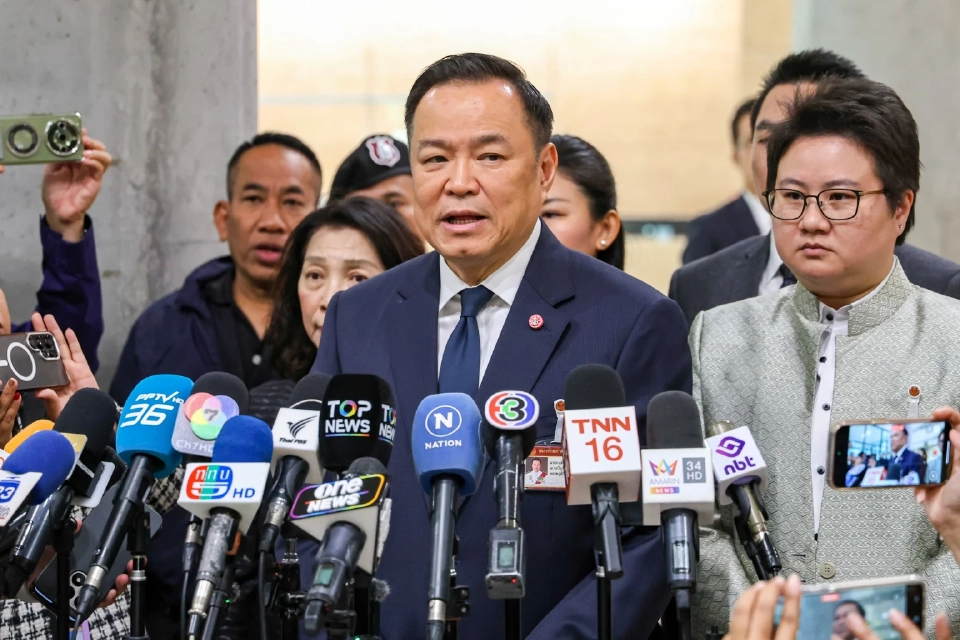 นายกฯ ปัดตอบรายละเอียด รพ.ถูกโจมตี ยัน 'ยังไม่เห็นสัญญาณกัมพูชาขอเจรจา'