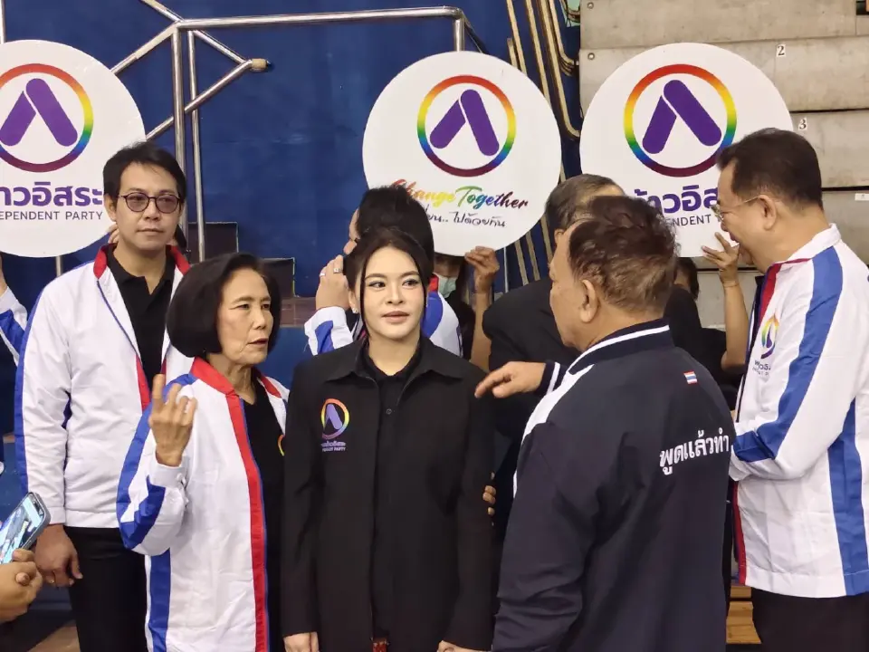 ​'มาดามหยก' นำก้าวอิสระ ชิง สส. ศึกเลือกตั้งเชียงใหม่ ชูนโยบายจิตอาสาเปลี่ยนเมือง