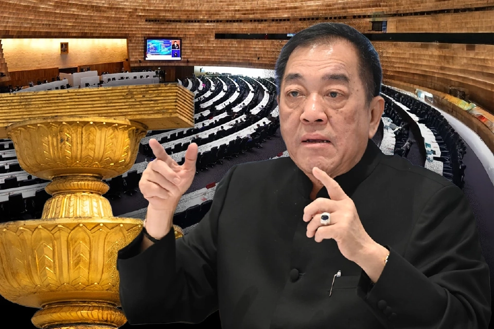 นายพจน์ อร่ามวัฒนานนท์ ประธานกรรมการหอการค้าไทยและสภาหอการค้าแห่งประเทศไทย