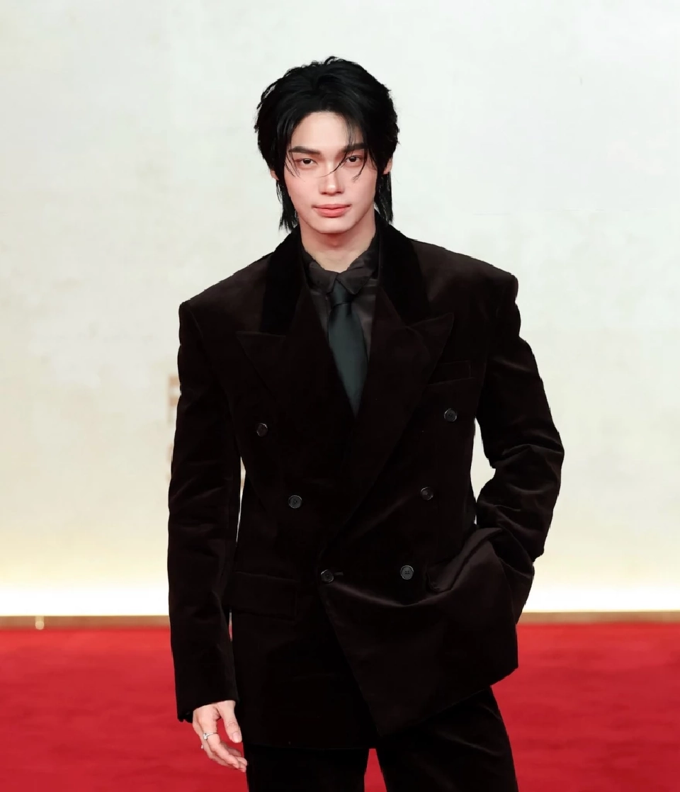 'วิน เมธวิน' บุกบรรทัดทอง ปั้น SOURI สาขา Stand Alone แห่งแรก