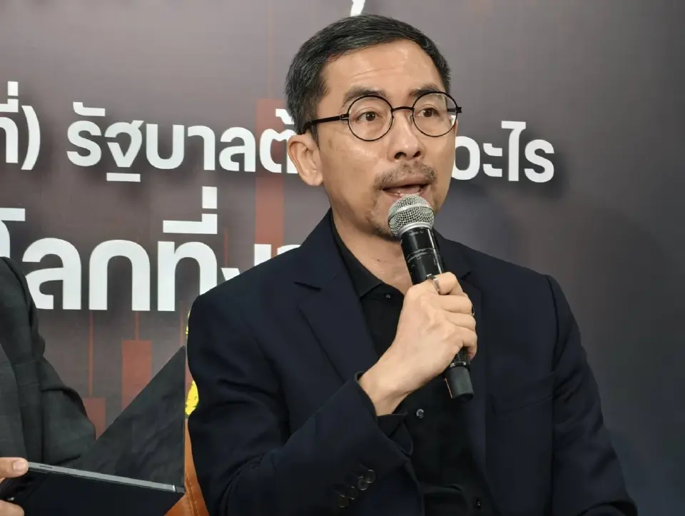 ผศ.ดร.อดิศร จันทรสุข คณบดีคณะวิทยาการเรียนรู้และศึกษาศาสตร์ มธ.