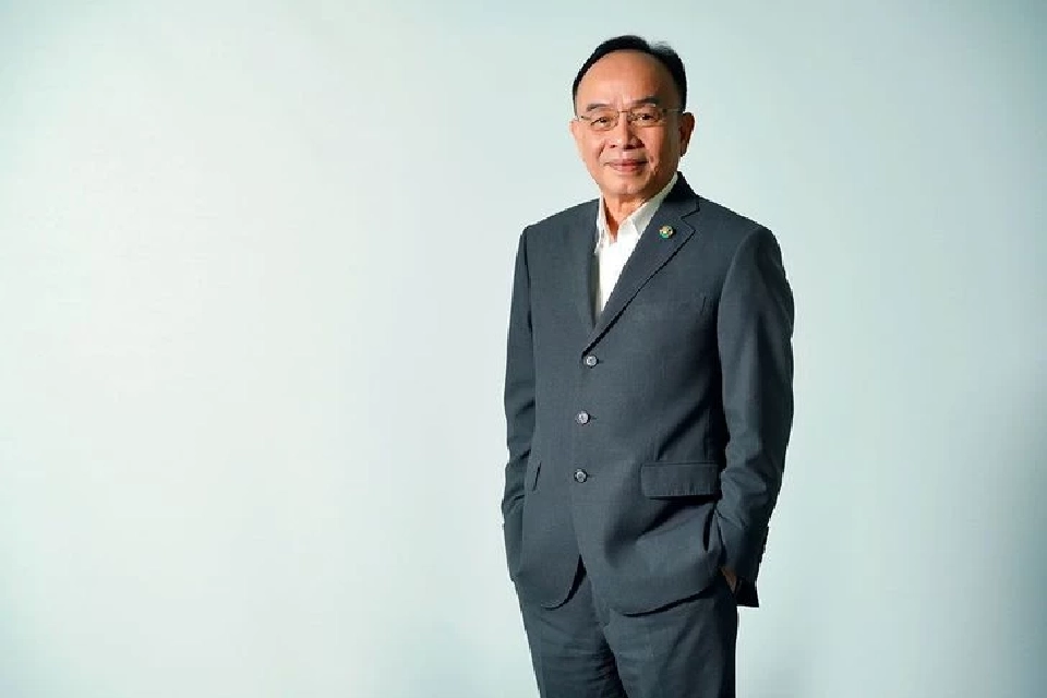 ศ.ดร.นพ.เฉลิม หาญพาณิชย์ ประธานกรรมการบริหารกลุ่ม โรงพยาบาลเกษมราษฎร์ บริษัท บางกอก เชน ฮอสปิทอล จำกัด (มหาชน)