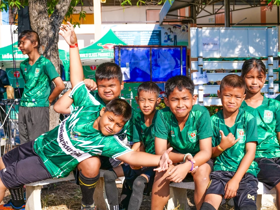 คาราบาว สานฝันนักเตะจิ๋ว! เปิด ‘สนามแห่งโอกาส’ ติวเข้มทักษะฟุตบอล