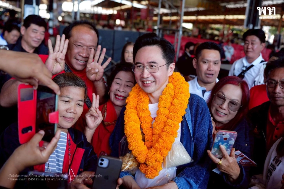 “ยศชนัน”หาเสียงลำพูนลั่นคนไทยต้องไร้จน ชูเติมเงินครบ 3 000 บาท ช่วย