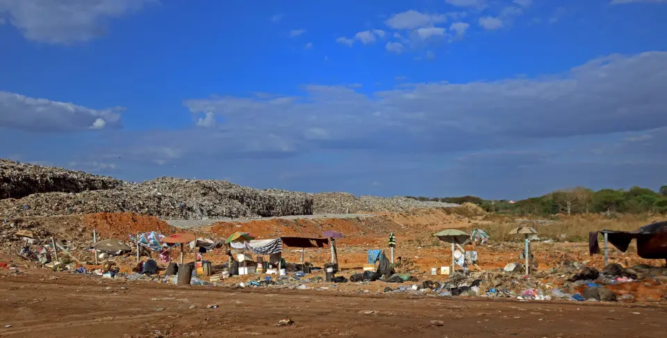 “สุวัจน์”ลุยแก้วิกฤตขยะโคราชวันละ 450 ตัน ดันแผนกำจัดเร่งด่วน