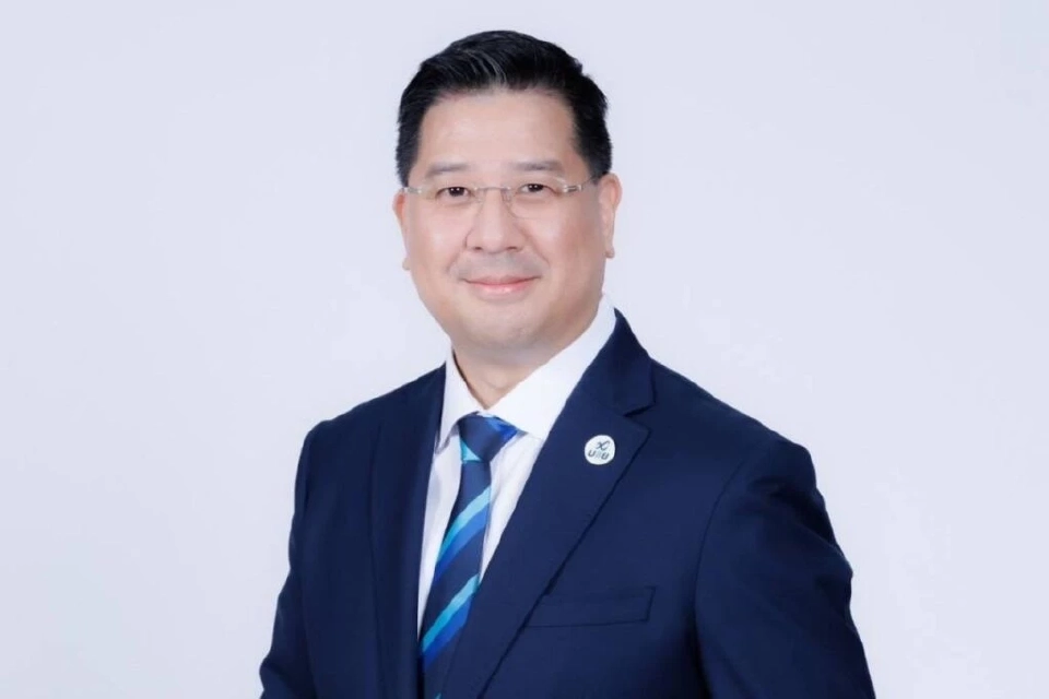 นายสิทธิกร ดิเรกสุนทร กรรมการและผู้จัดการทั่วไป บรรษัทประกันสินเชื่ออุตสาหกรรมขนาดย่อม (บสย.) 