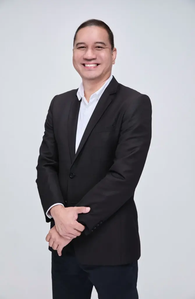 นายไก่ ห้องริ้ว ผู้สมัคร สส.  หมายเลข 2 เขต 2 จ.ราชบุรี พรรคเพื่อไทย