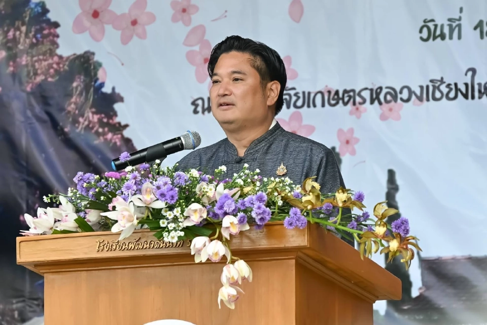 อธิบดีกรมวิชาการเกษตร เปิดท่องเที่ยวเกษตรคาร์บอนต่ำ ชมซากุระเมืองไทย