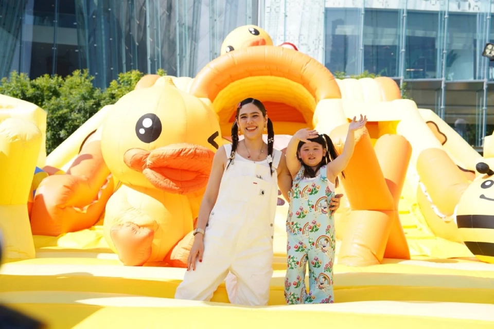 ประมวลภาพ 'งานวันเด็กไอคอนสยาม' อาณาจักรเป็ดเหลืองริมเจ้าพระยา