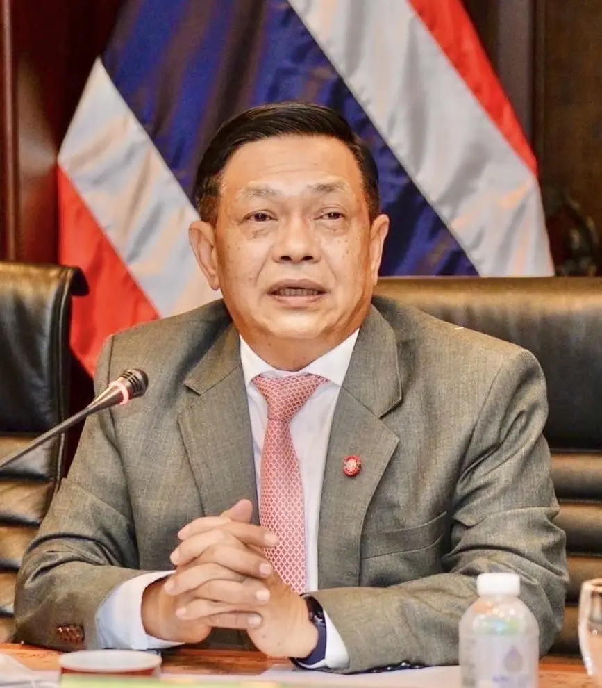 อลงกรณ์ พลบุตร 