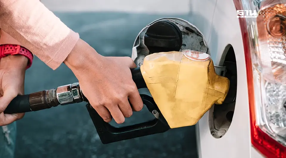 ข่าวดี! ราคาน้ำมันดีเซลไม่ปรับขึ้น หลัง กบน. ลดเงินนำส่งกองทุนฯ 0.50 บาทช่วย