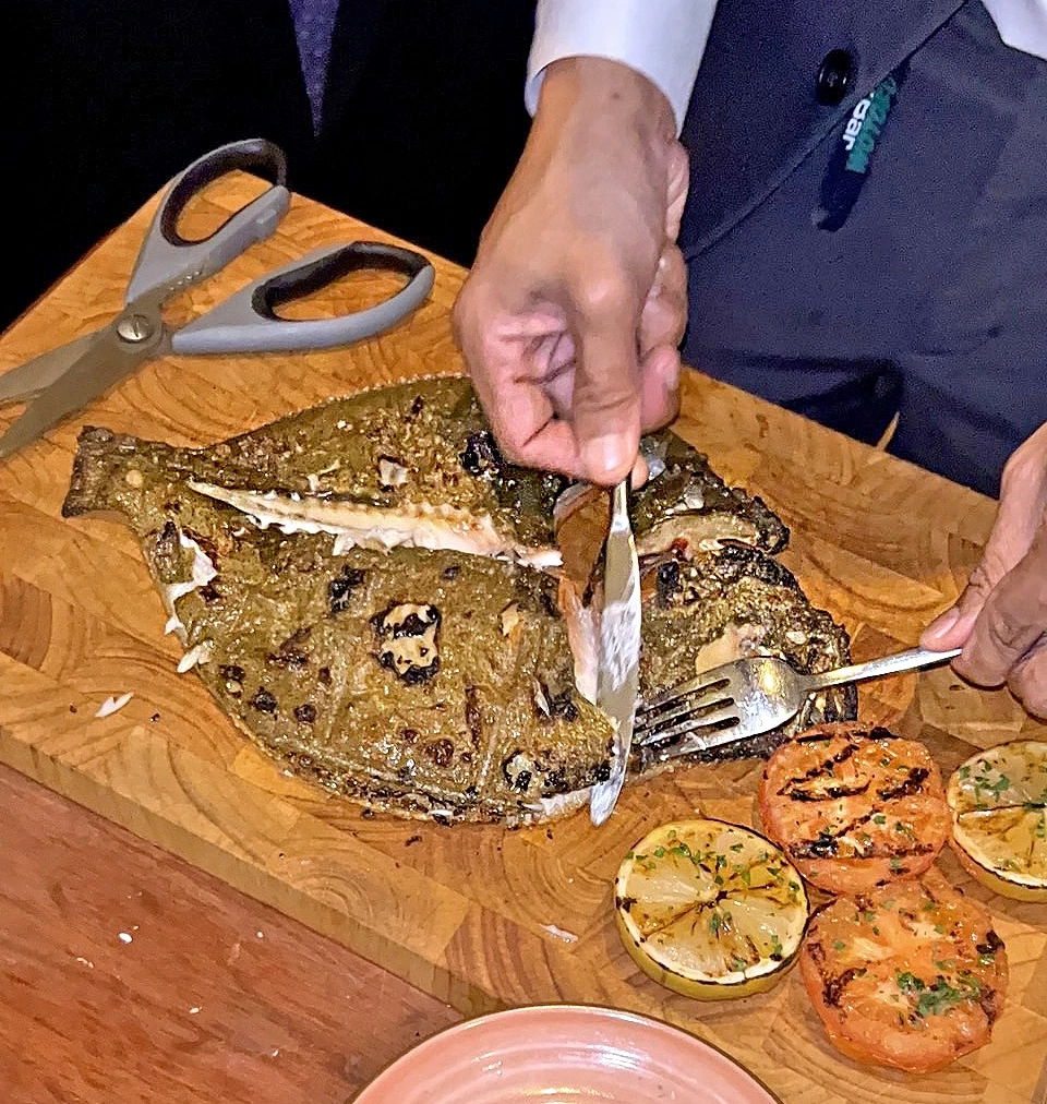 กับข้าวสเปญ อูโน่มาส