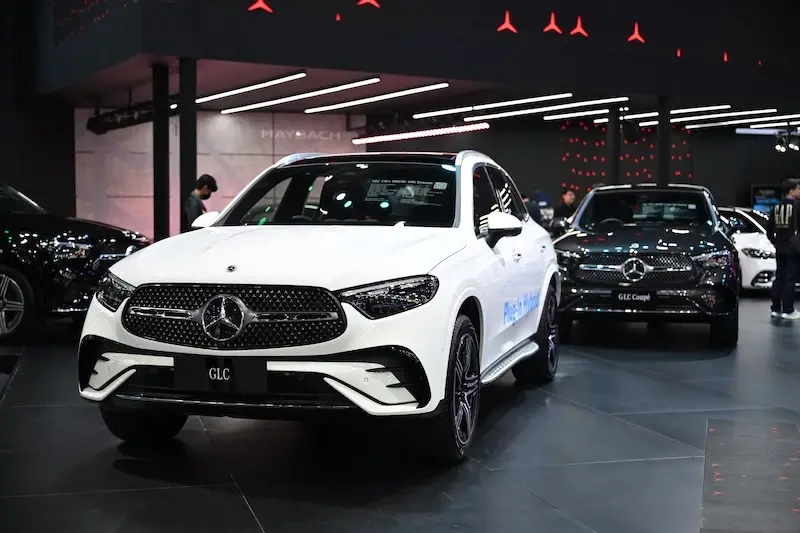 BMW โกยยอดขายทั่วโลก 2.46 ล้านคัน เฉือน Mercedes-Benz ครองแชมป์ตลาดรถหรู