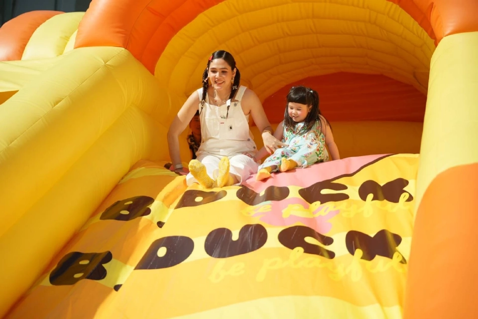 ประมวลภาพ 'งานวันเด็กไอคอนสยาม' อาณาจักรเป็ดเหลืองริมเจ้าพระยา