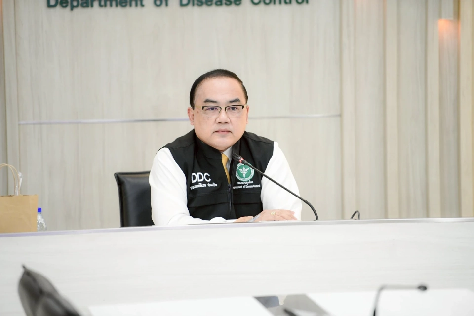 นายแพทย์ดิเรก ขำแป้น รองอธิบดีกรมควบคุมโรค