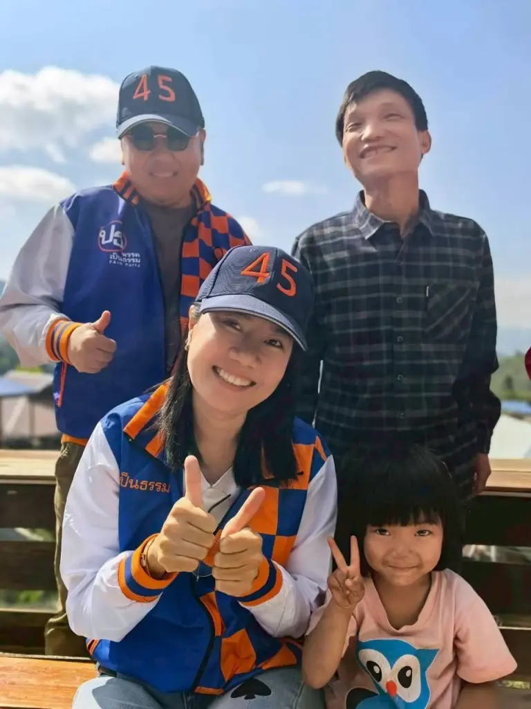 “ปิติพงศ์”นำทีมพรรคเป็นธรรม บุกดอยฟังโจทย์ชาติพันธุ์ ต่อจิ๊กซอว์นโยบาย