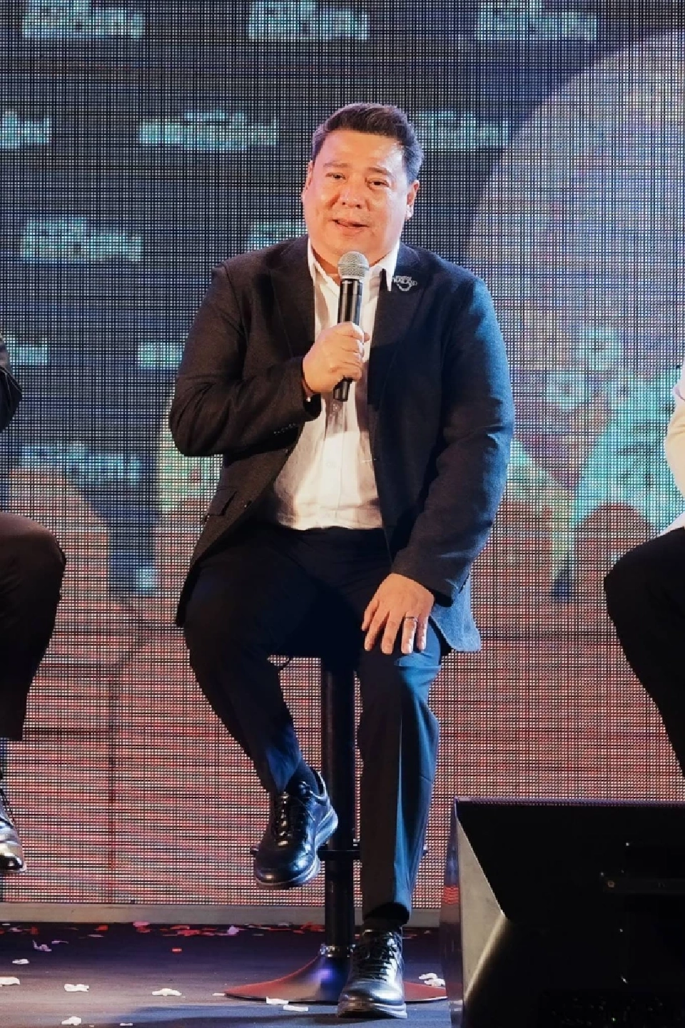 ททท.เนรมิตถนนคนเดิน ท่าแพ - สันกำแพง จัดงาน เชียงใหม่ Night Market แสงสีสุดปัง