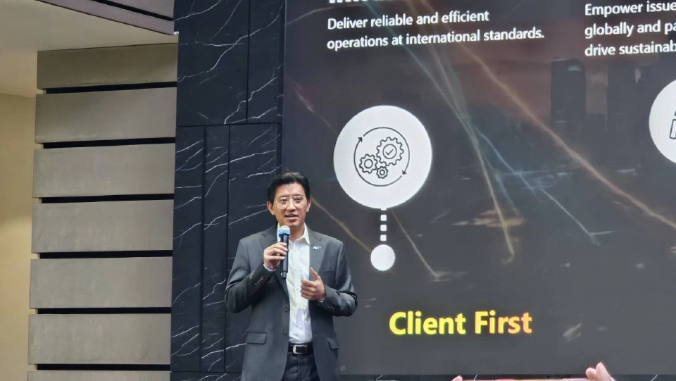 'อัสสเดช คงสิริ' กรรมการและผู้จัดการ ตลาดหลักทรัพย์แห่งประเทศไทย (ตลท.)