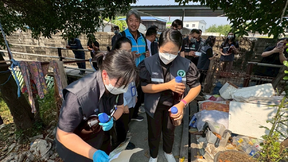 สุ่มตรวจอาหาร-น้ำ รอบชุมชนสารเคมีรั่วสมุทรปราการ ไม่พบสารเอทิลอะซิเตต