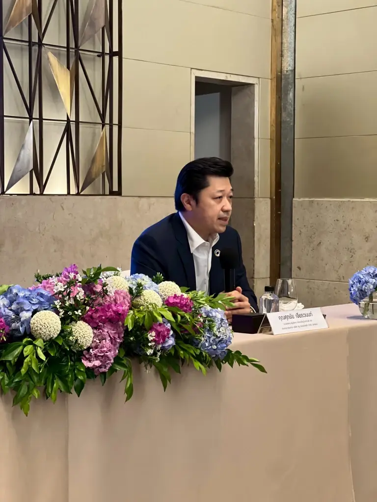 ศุภชัย เจียรวนนท์ 