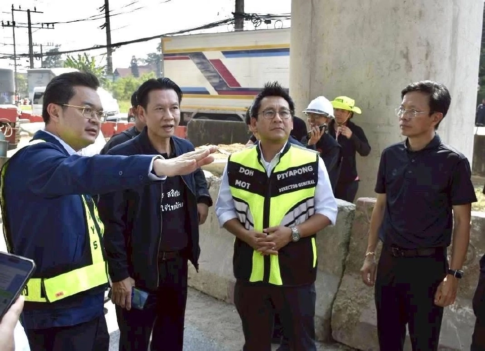ทางหลวง สั่งด่วน เบรกสร้างมอเตอร์เวย์บ้านแพ้ว ปมเครนถล่มพระราม 2