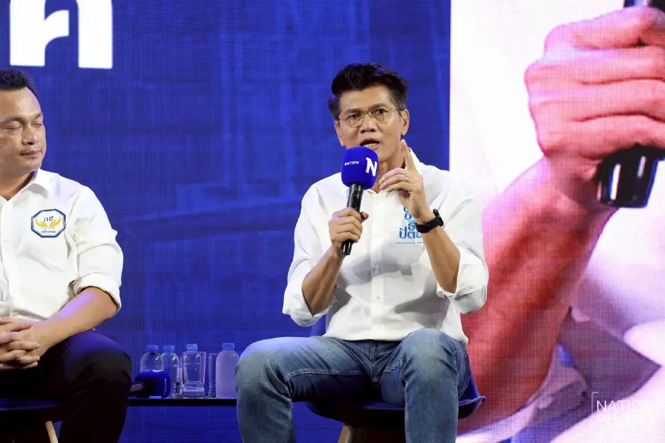 นายสาทิตย์ ปิตุเตชะ พรรคประชาธิปัตย์ 