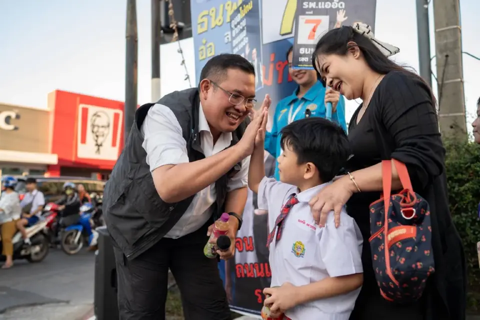 ‘ธนพร ปชป.’ ชูเลือกตั้งสุจริต สกัดทุนเทา หยุดมรดกบาปสู่ลูกหลาน