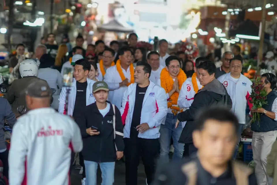 เจาะแพ็กเกจ 'นโยบายเพื่อไทย' คนไทยไร้จน-แจก 3,000/เดือน ดันคนละครึ่งโปรแมกซ์