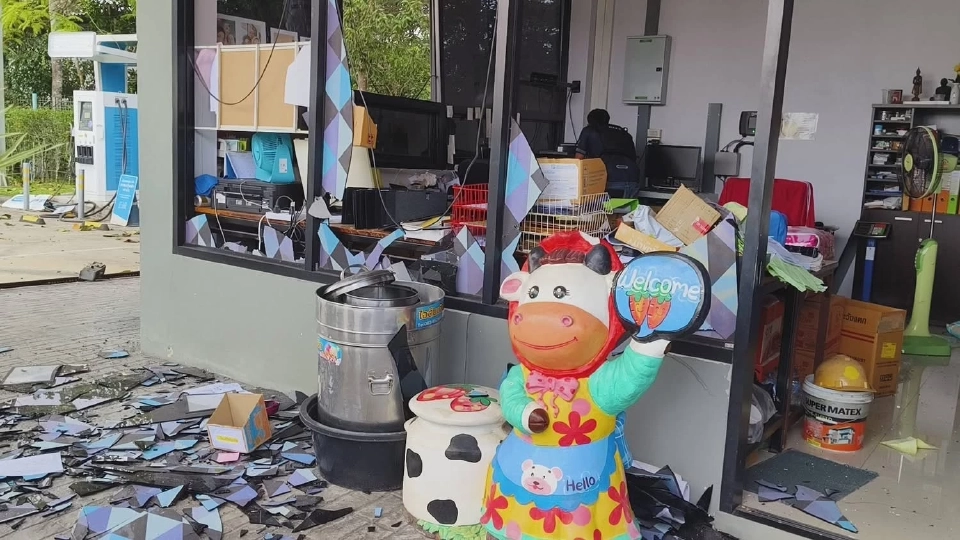 ผวจ.นราธิวาส สั่งเยียวยาภายใน 7 วันเหตุคนร้ายวางระเบิดปั๊ม ปตท.