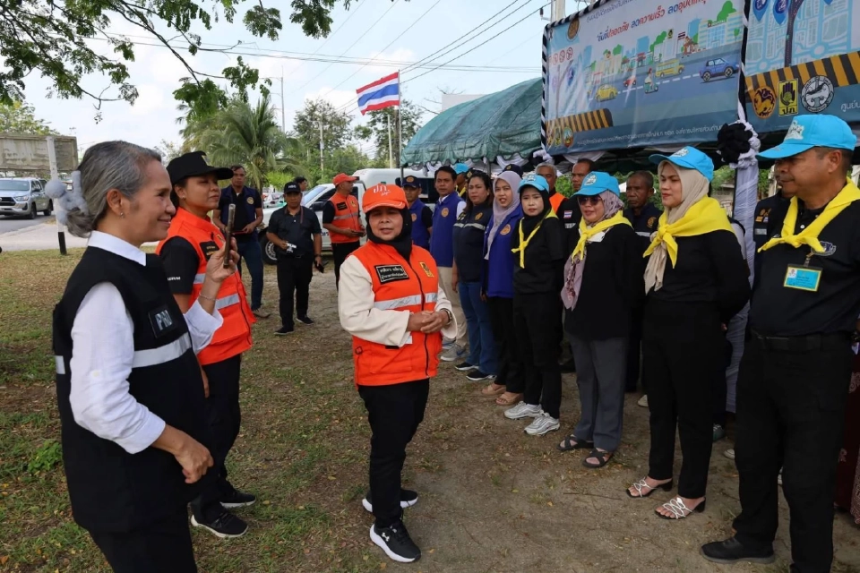 ปลัดมหาดไทย สั่งผู้ว่าฯ ทุกจังหวัด ตั้งด่านชุมชนสกัด คุมเข้มอุบัติเหตุ