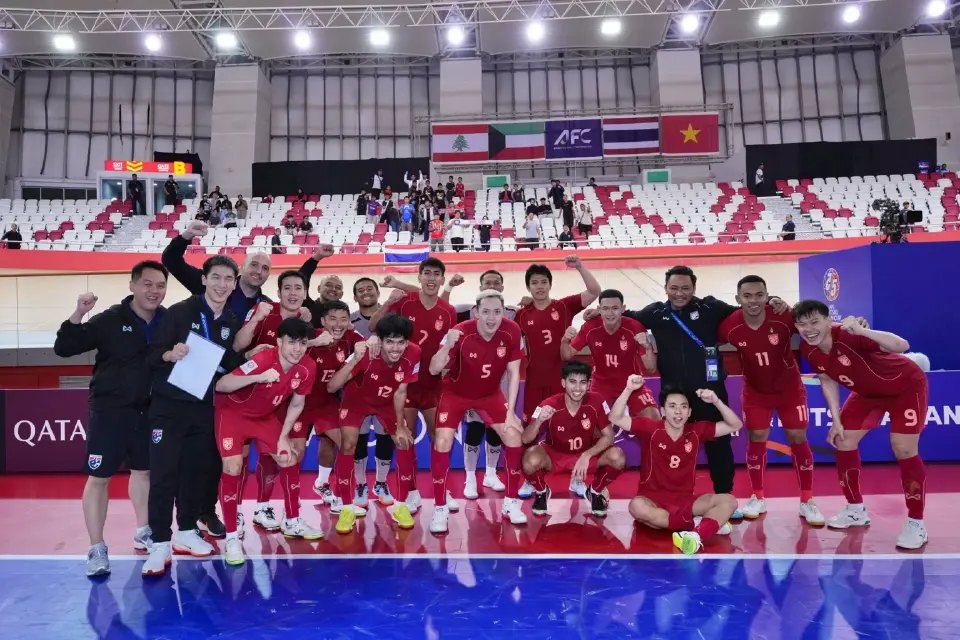 ทีมชาติไทย เตรียมดวล เวียดนาม