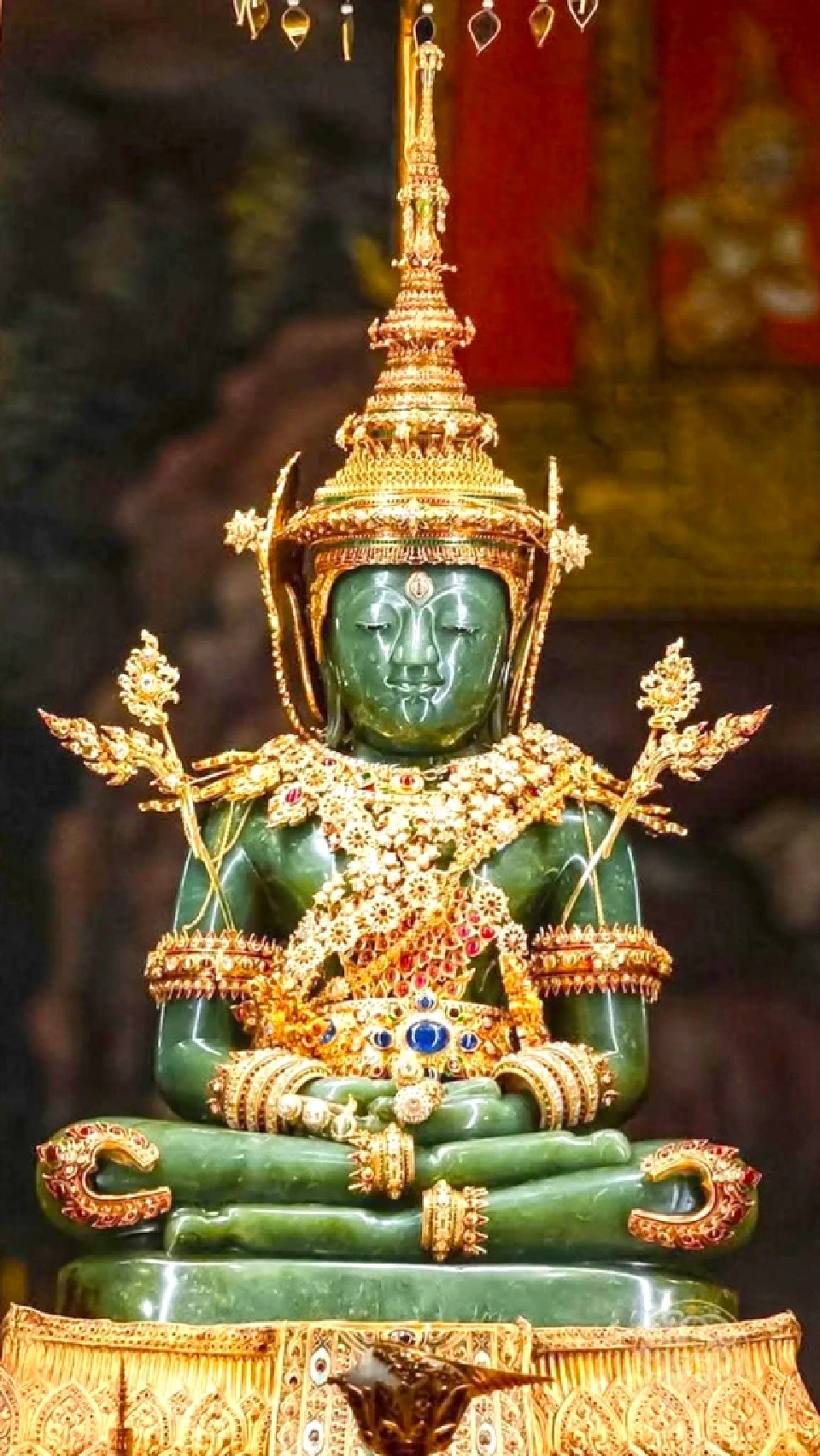 พระแก้วเขียว พระแก้วขาว