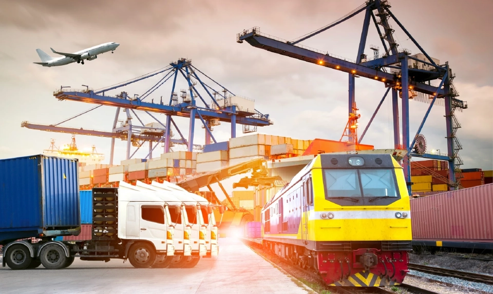 พาณิชย์ เผยค่าขนส่งทางถนนลดต่อเนื่อง รับอานิสงส์ดีเซลขาลง