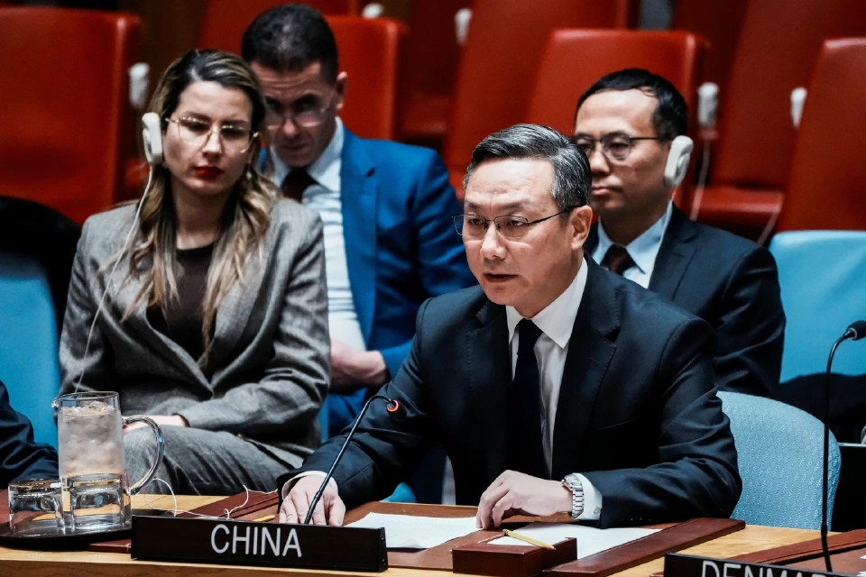 เอกอัครราชทูตซุน เล่ย อัครราชทูตที่ปรึกษา (รักษาการ) คณะผู้แทนถาวรสาธารณรัฐประชาชนจีนประจำสหประชาชาติ(ลิขสิทธิ์รอยเตอร์ส)