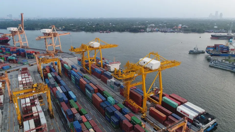 กทท. กางแผนพัฒนา ‘ท่าเรือคลองเตย’ 400 ไร่ พร้อมชงบอร์ด ดันพื้นที่เชิงพาณิชย์