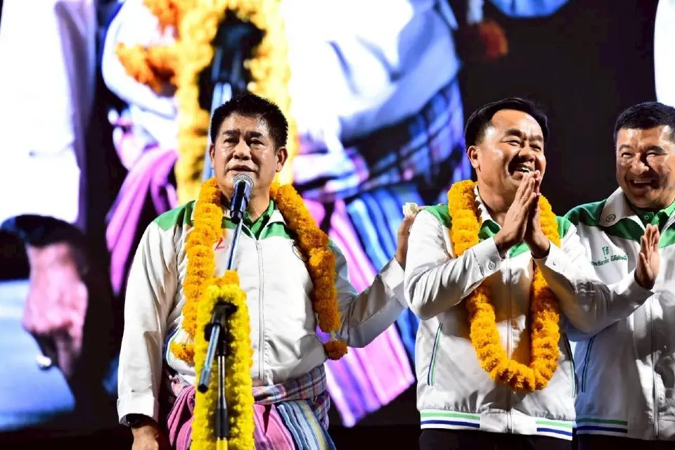 แปดริ้วส่งสัญญาณเบื่อวาทกรรม หนุน “คนทำงานจริง” จ่าเอกยศสิงห์ลั่น กล้าทำ–กล้าชน