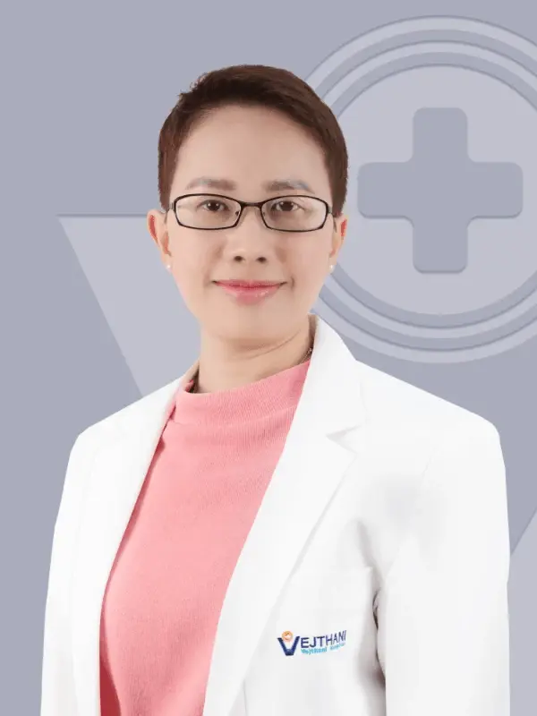 พันโทหญิงแพทย์หญิงจรรยวรรธน์ สร้างสมวงษ์ 