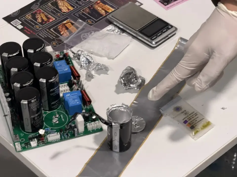 ตร.ปส.ทลายแก๊งมองโกเลีย ซุก“ไอซ์”อัดคาปาซิเตอร์-หม้อแปลง เตรียมส่งนอก