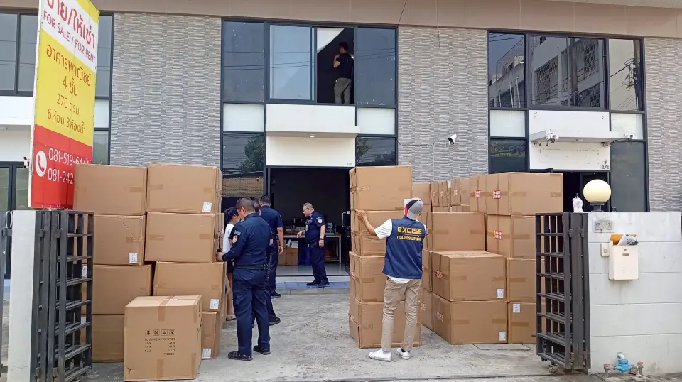 กสทช. ทลายคลังกล้องวงจรปิดเถื่อนกลางกรุง! ยึดของกลางหมื่นชุด มูลค่า 10.5 ล้าน