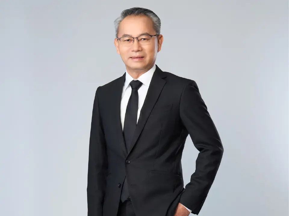 นายพิชิต มิทราวงศ์ กรรมการผู้จัดการ ธนาคารพัฒนาวิสาหกิจขนาดกลางและขนาดย่อมแห่งประเทศไทย (ธพว.) 