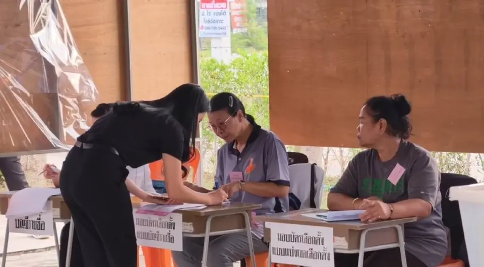 เลือกตั้ง 2569 นครปฐมคึกคัก ประชาชนแห่ใช้สิทธิ ผู้ว่าฯ ร่วมลงคะแนน