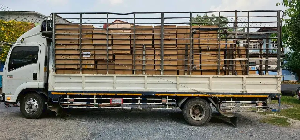 กสทช. ทลายคลังกล้องวงจรปิดเถื่อนกลางกรุง! ยึดของกลางหมื่นชุด มูลค่า 10.5 ล้าน