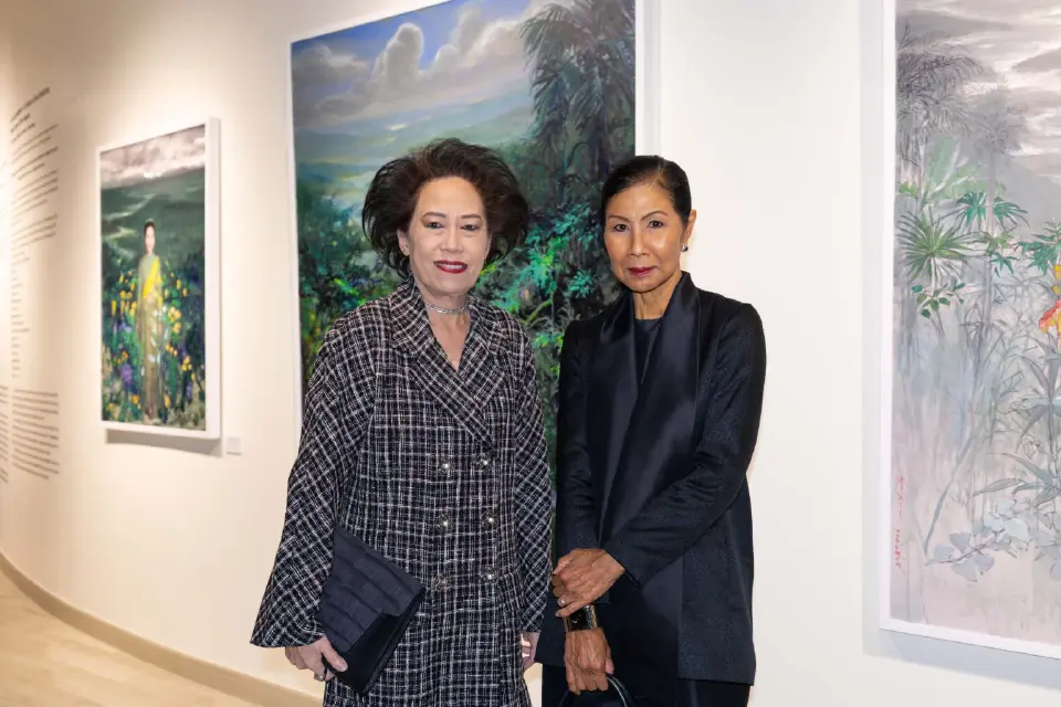 2 ศิลปินแห่งชาติ เปิดนิทรรศการเฉลิมพระเกียรติ "พระพันปีหลวง" ที่สยามพารากอน