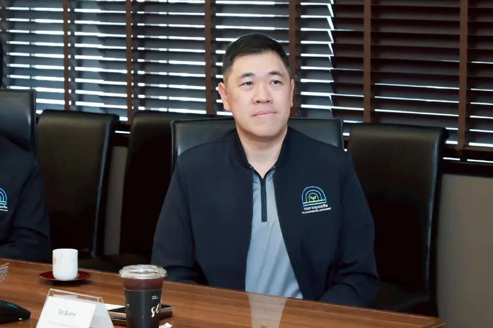 สุรินทร์ วรกิจธำรง 